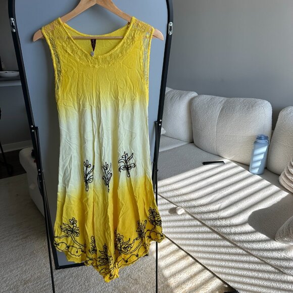 Sunflower Yellow Women's Dress Size L – Floral Print Sleeveless Summer Midi - Picture 1 of 3